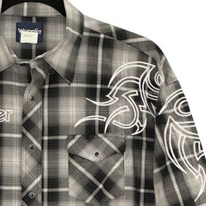 VTG Wrangler Mens Shirt XXL Black Plaid Tribal Embroidered Western Pearl Snap